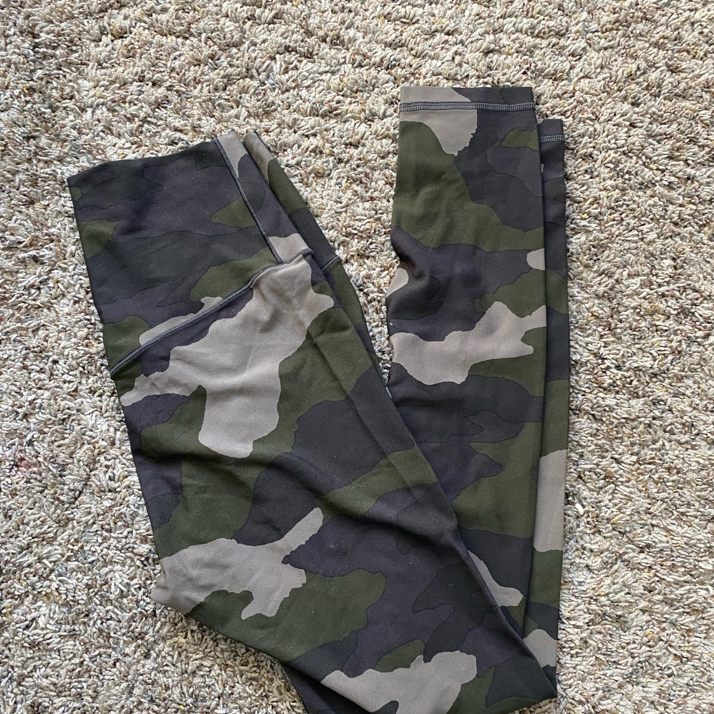 Aerie offline camo leggings size small